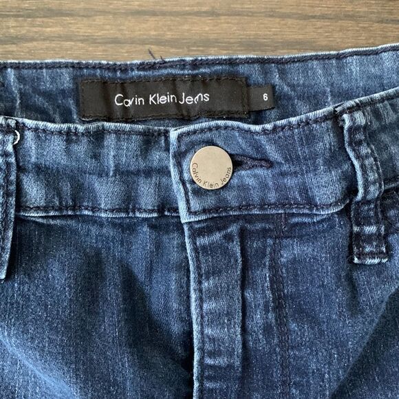 đCalvinâKlein Slimâstretchableâstraightâleg - Picture 3 of 7